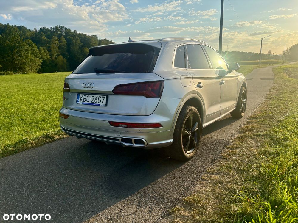 Audi SQ5 - 5