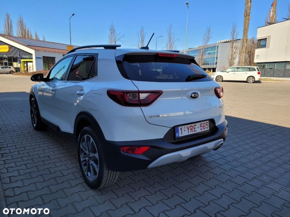 Kia Stonic 1.6 CRDi Vision - 7