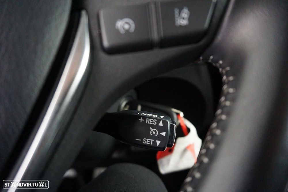 Toyota Auris 1.2 Turbo Design Edition - 16