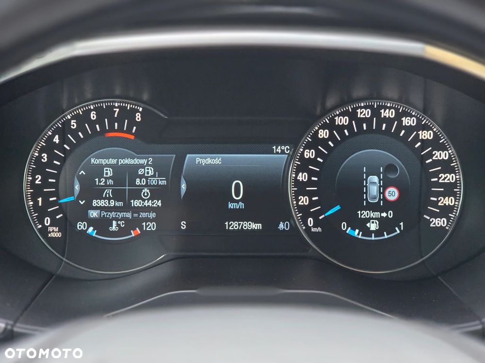 Ford Galaxy 1.5 EcoBoost Titanium - 39