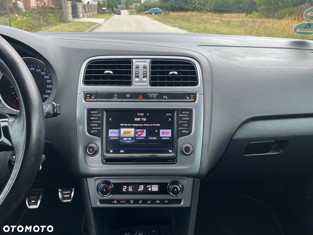 Volkswagen Polo 1.2 TSI Blue Motion Technology Allstar - 26