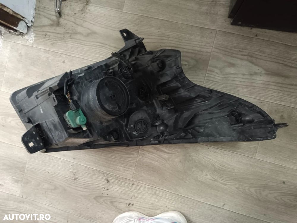 Far stanga/ dreapta opel vivaro b/ renault trafic 2014-2019 26010 1058 r, 26060 1667 r - 6