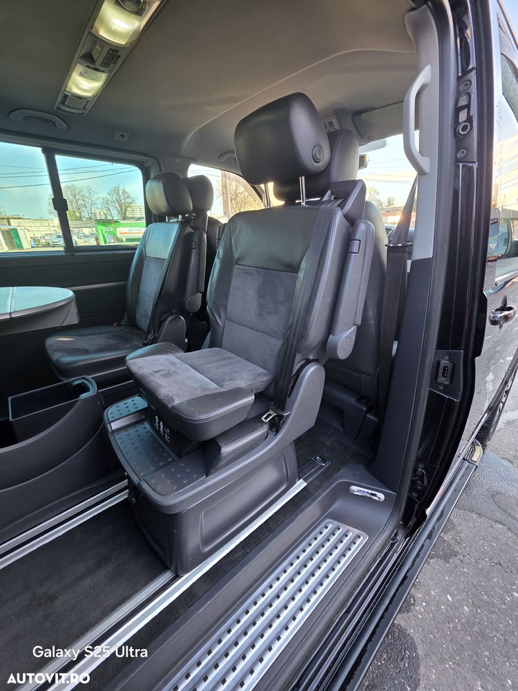 Volkswagen Multivan - 27