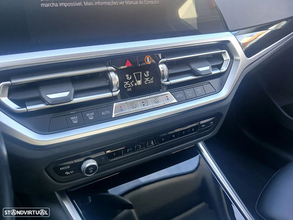 BMW 318 d Line Sport Auto - 34