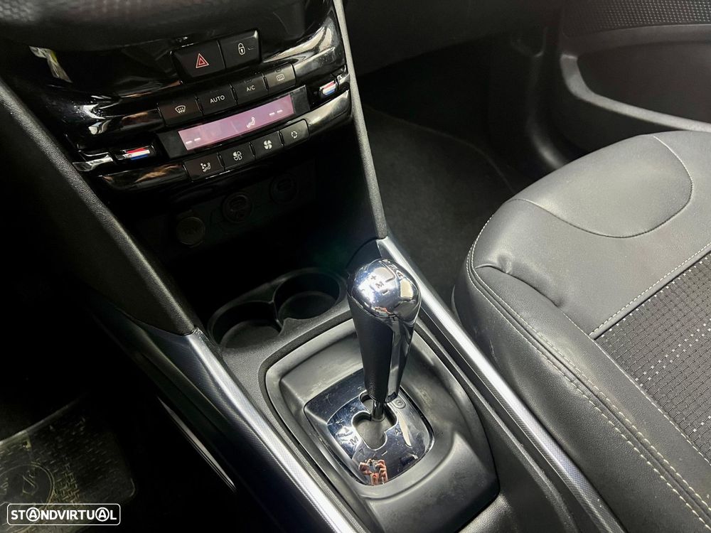 Peugeot 2008 1.6 e-HDi Allure 2-Tronic - 20