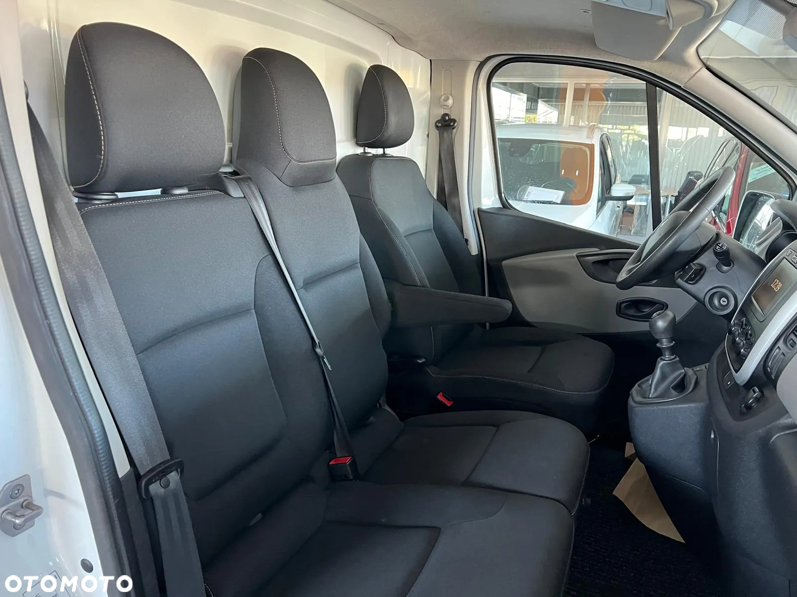 Renault Trafic - 36