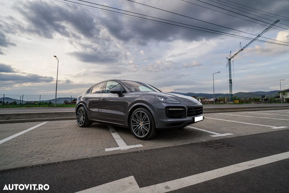 Porsche Cayenne Coupe S - 6