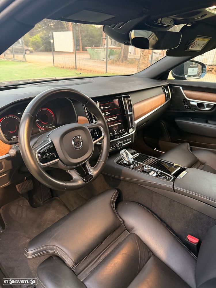 Volvo S90 - 10