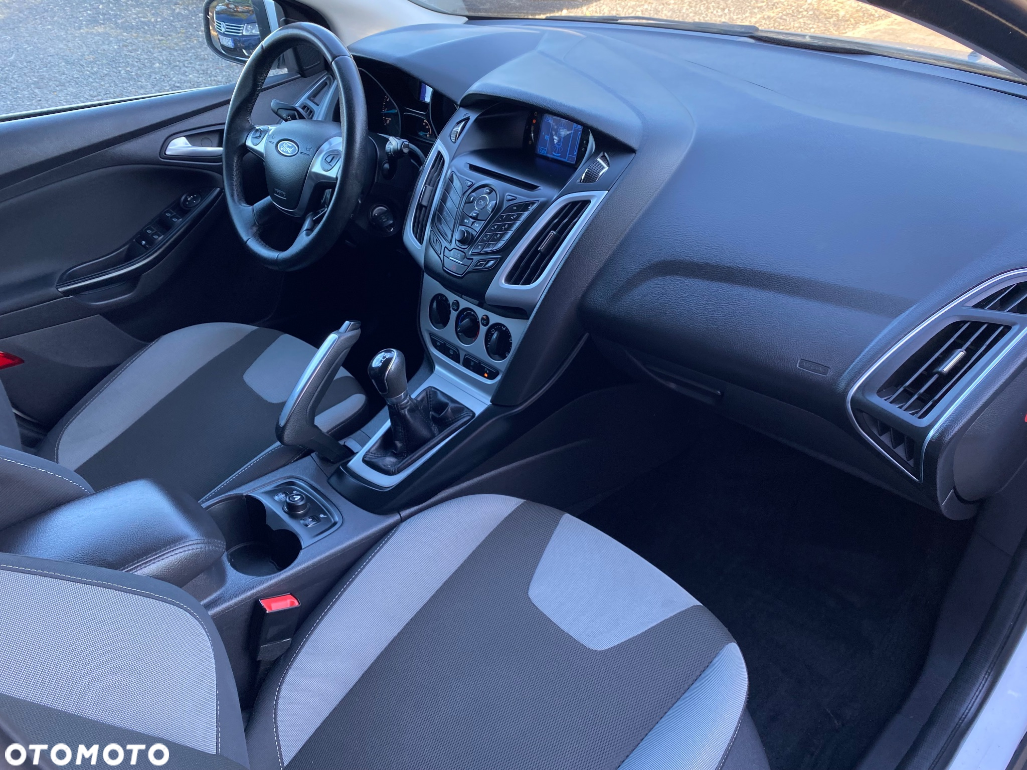 Ford Focus 1.6 TI-VCT Champions Edition - 9