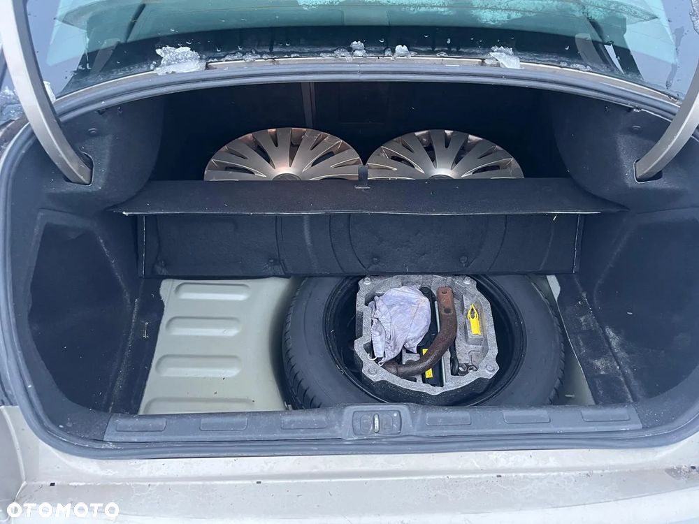 Citroën C5 HDi 140 FAP Exclusive - 8