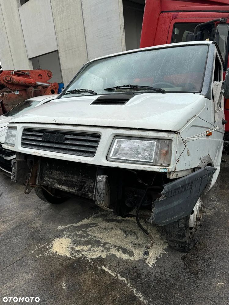 Kabina Iveco Daily II 2 !! TRANSPORT , BIAŁA , IMPORT !! - 1