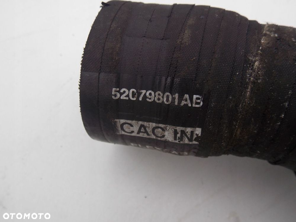 rura wąż powietrza turbo turbiny jeep liberty kj 2.5 52079801ab - 2