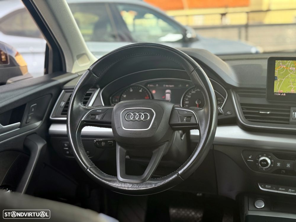 Audi Q5 2.0 TDI quattro Design S-tronic - 7