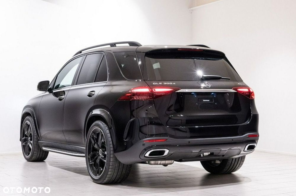 Mercedes-Benz GLE 300 d 4Matic 9G-TRONIC AMG Line Advanced Plus - 6