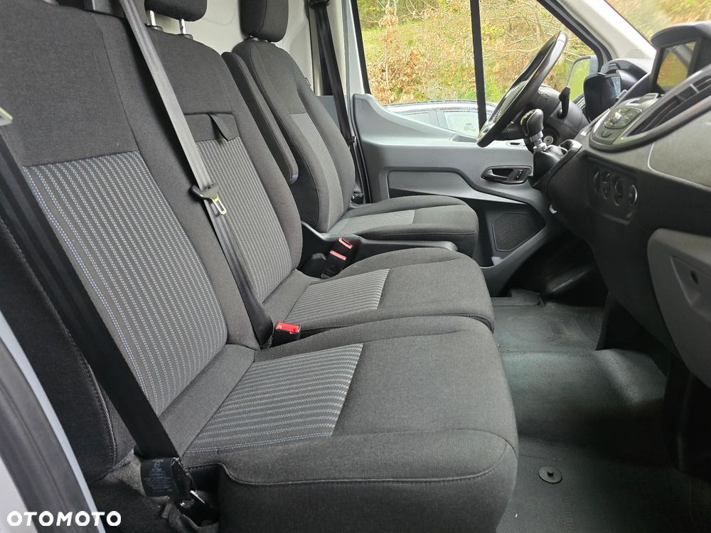 Ford Transit - 8