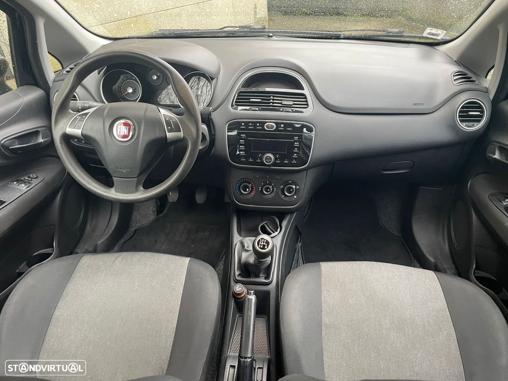 Fiat Grande Punto - 14