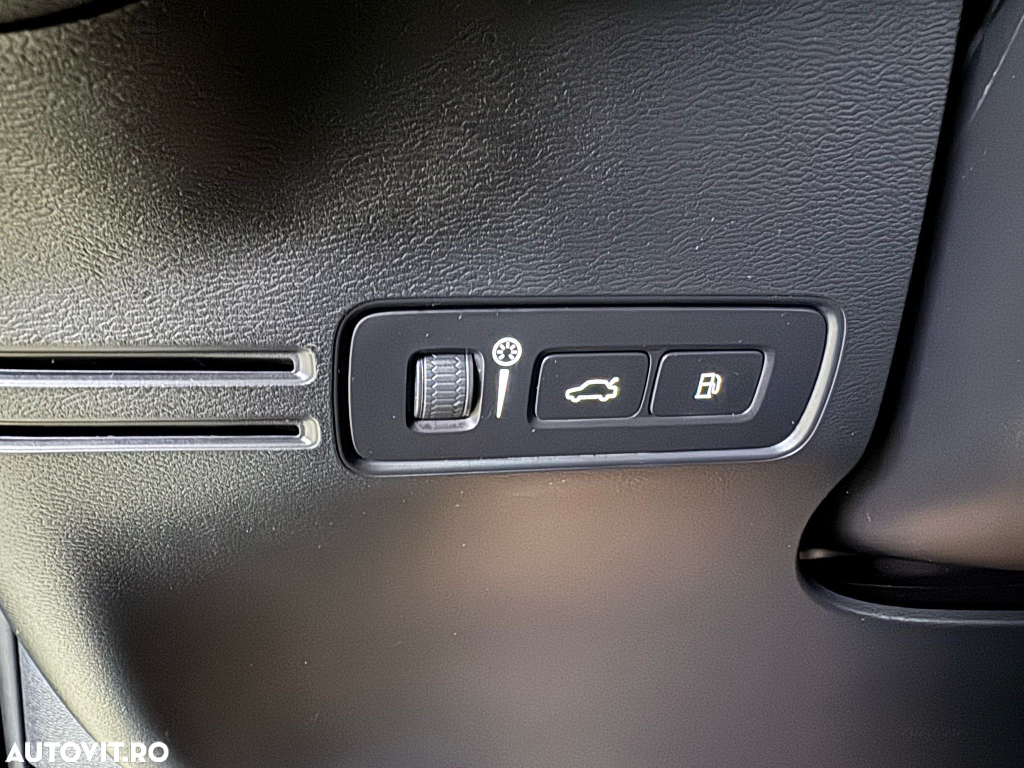 Volvo XC 40 Recharge T5 Twin Engine AT7 Inscription - 19
