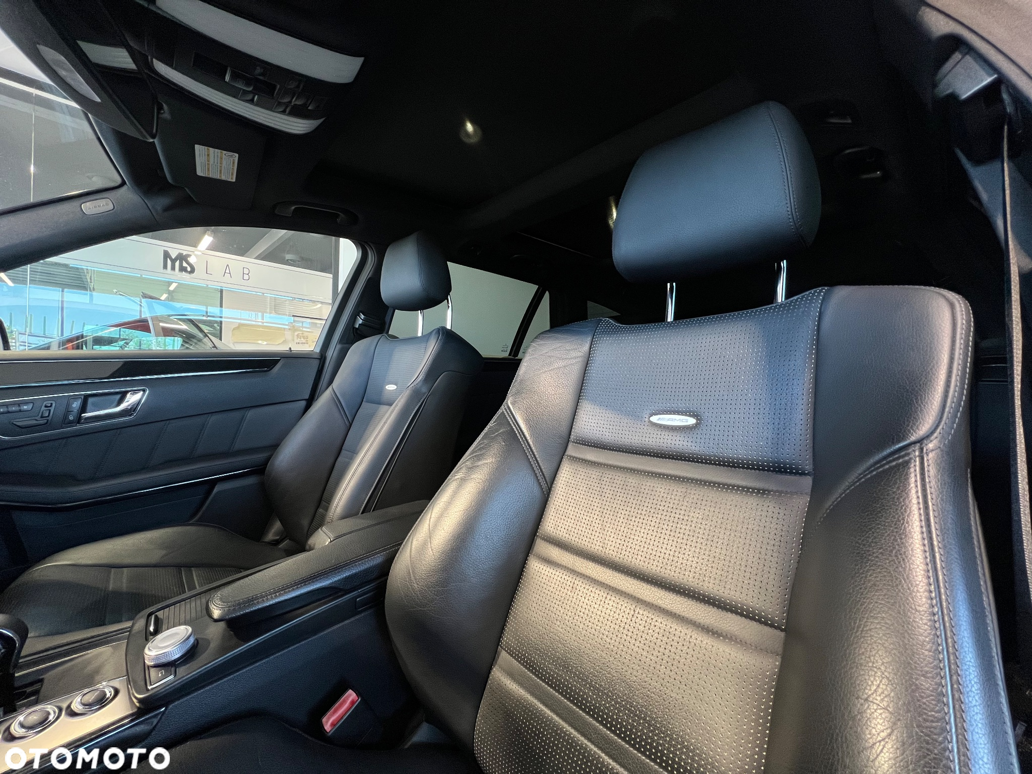 Mercedes-Benz Klasa E 63 AMG - 6