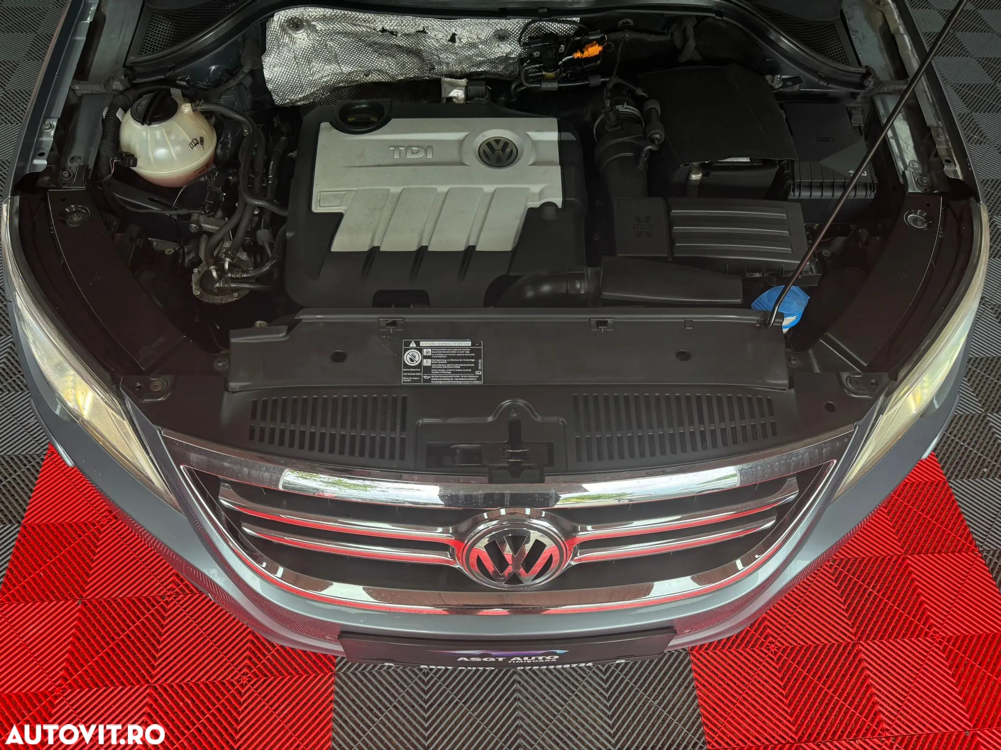 Volkswagen Tiguan - 19