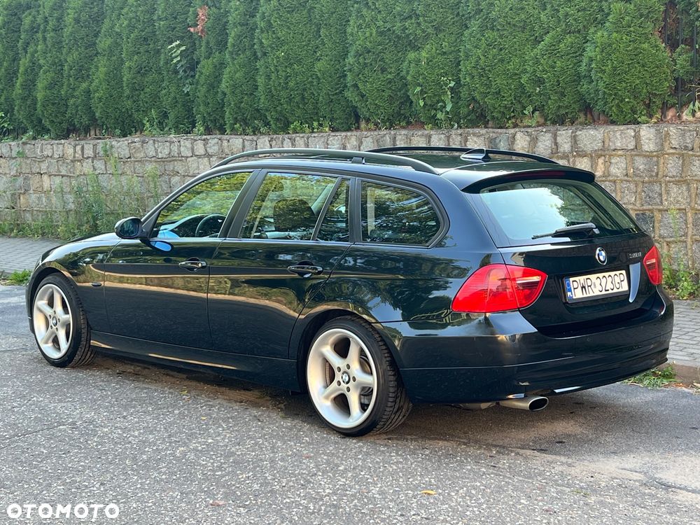 BMW Seria 3 318i - 11