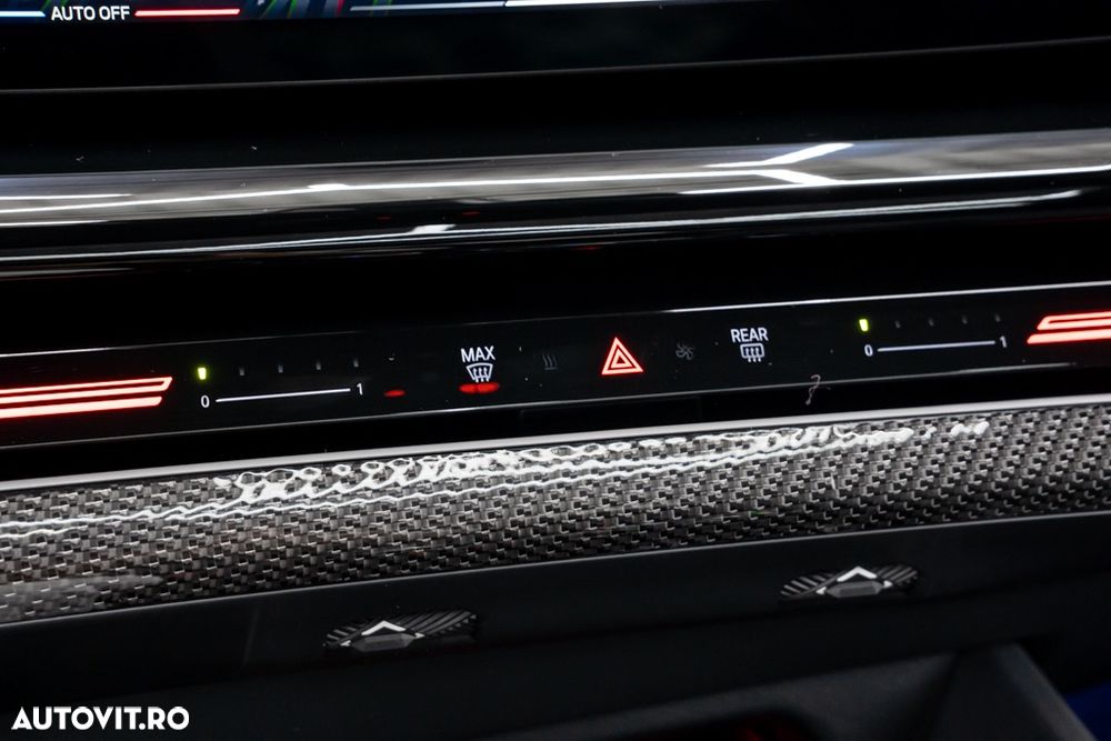 BMW Seria 5 530e xDrive AT PHEV - 37