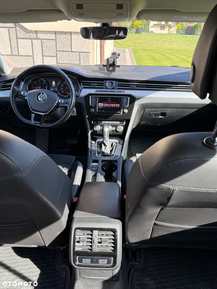 Volkswagen Passat 2.0 TDI BMT Highline DSG - 6