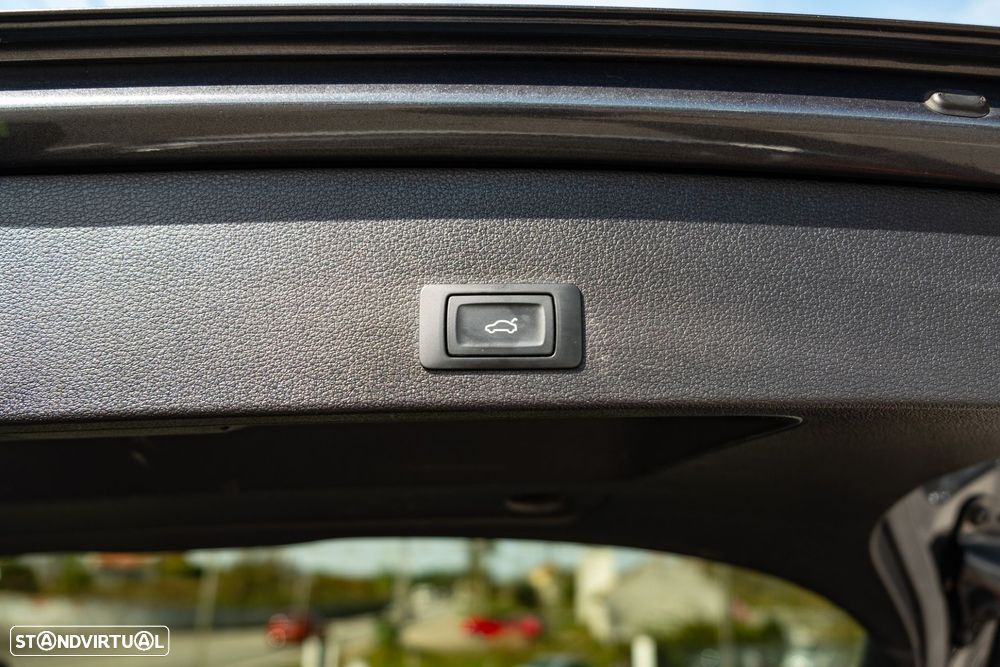 Audi Q2 30 TDI Advanced S tronic - 46