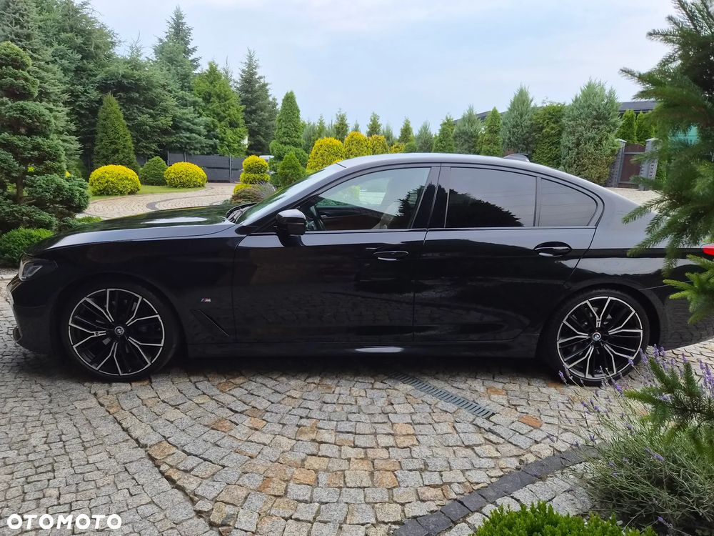 BMW Seria 5 530i xDrive mHEV M Sport sport - 11