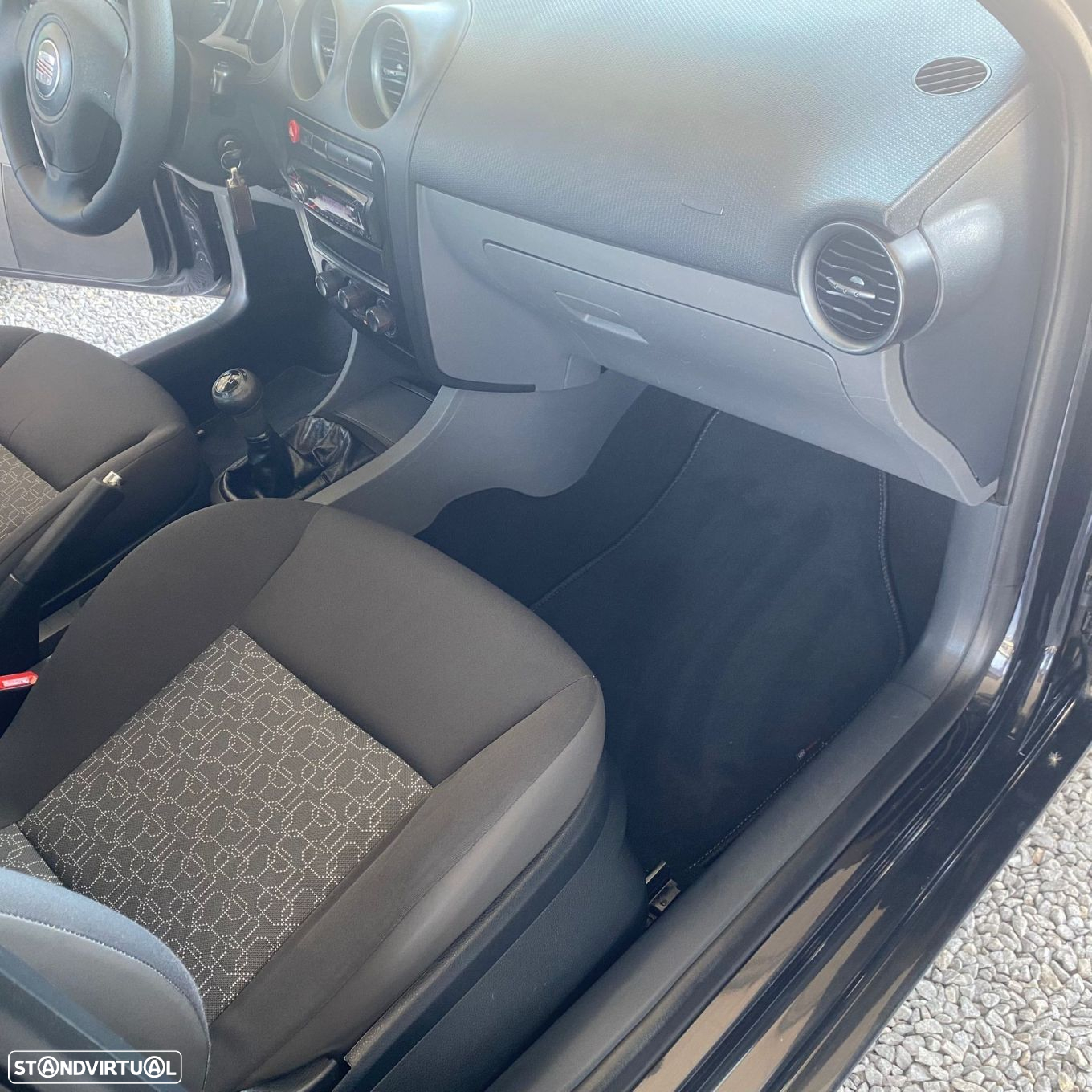 SEAT Ibiza 1.2 12V Fresc - 25