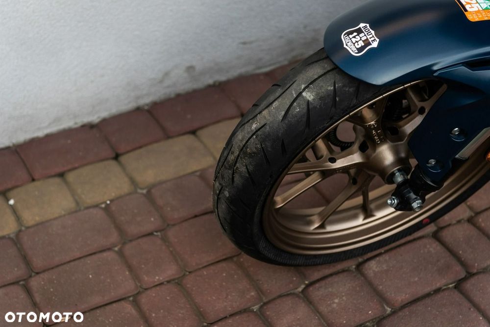 Honda CB - 9