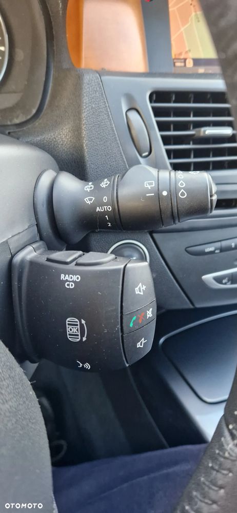 Renault Laguna 3.0 dCi V6 Initiale - 17