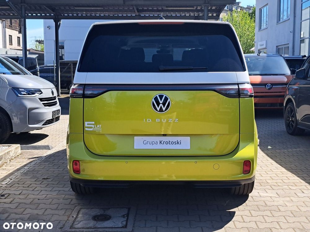 Volkswagen ID. Buzz - 7