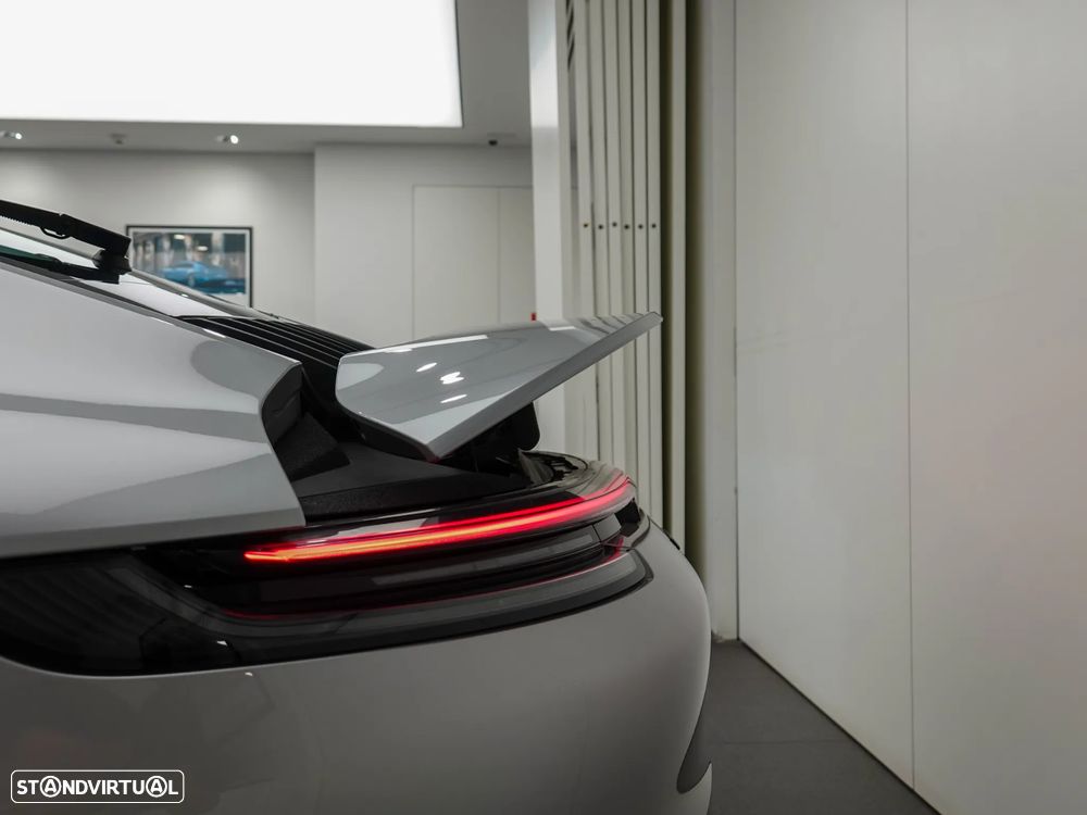 Porsche 911 (992) Carrera GTS PDK - 13