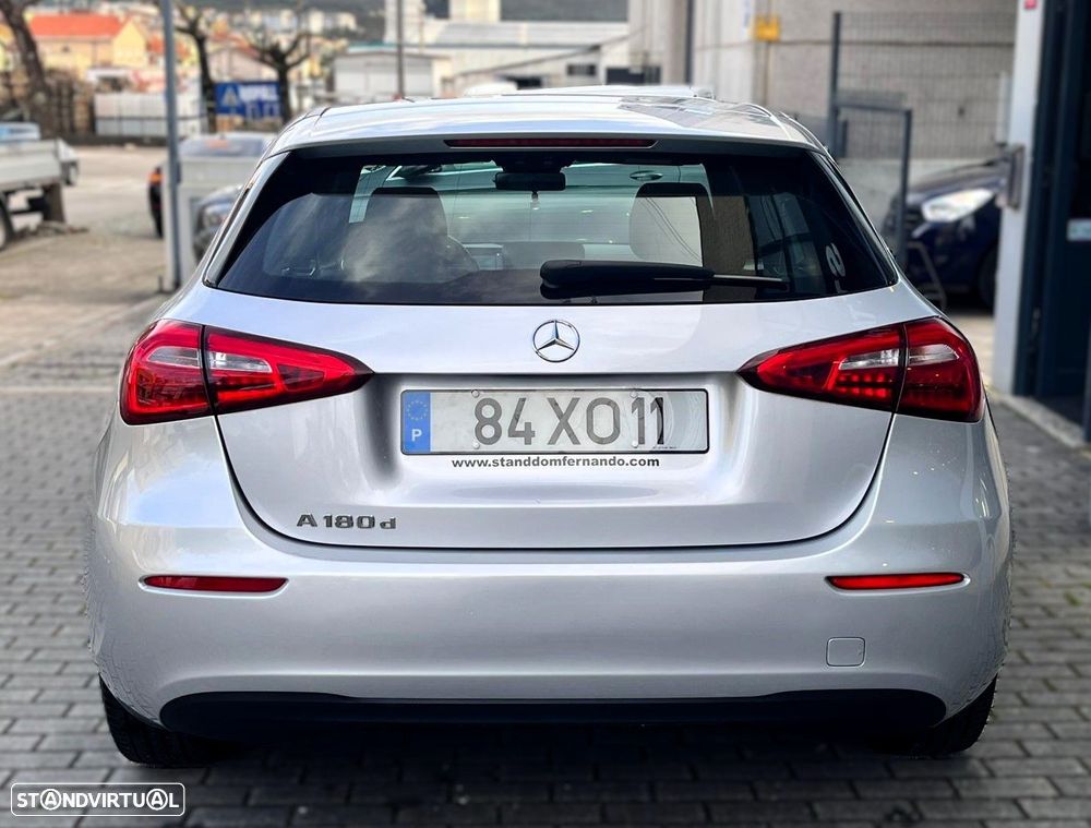 Mercedes-Benz A 180 - 20