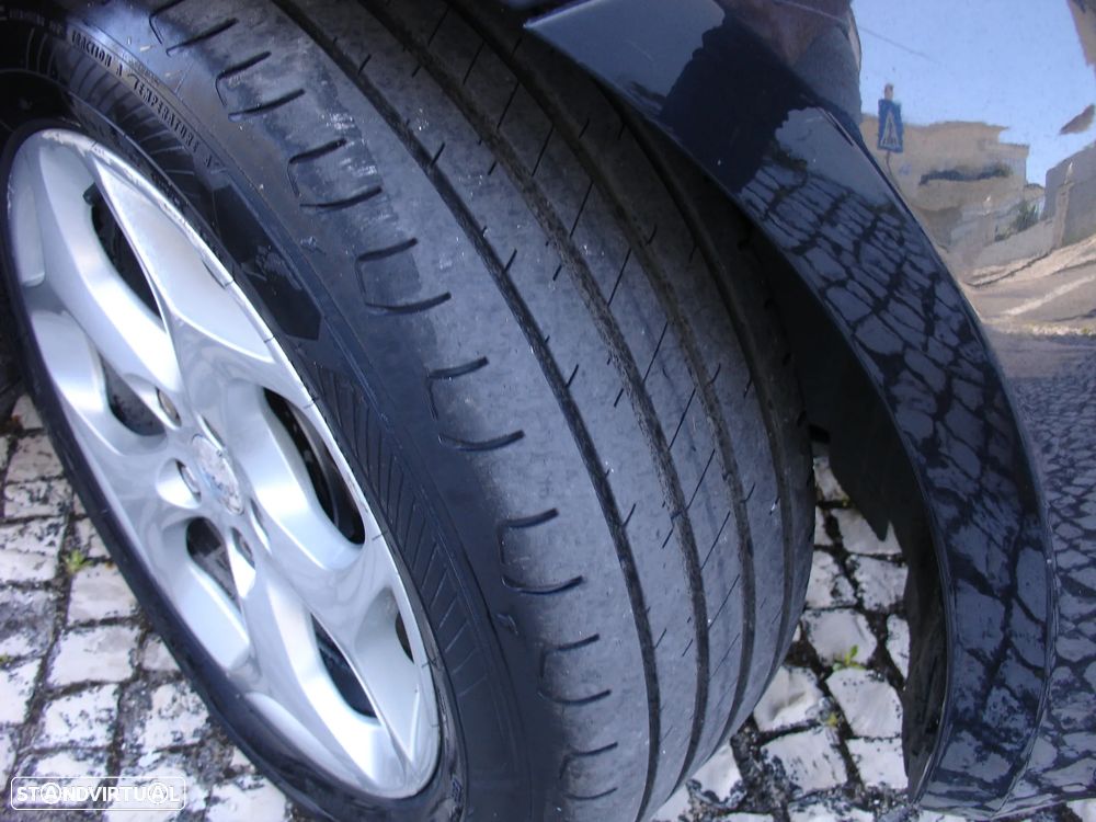 Ford C-Max 1.6 TDCi Titanium - 26