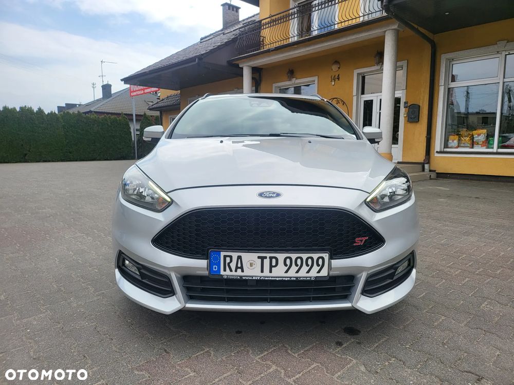 Ford Focus 2.0 TDCi ST-2 - 8