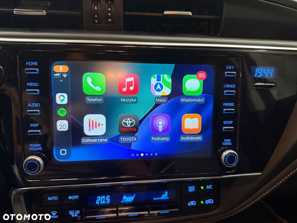 Toyota Auris Hybrid 135 Selection - 10