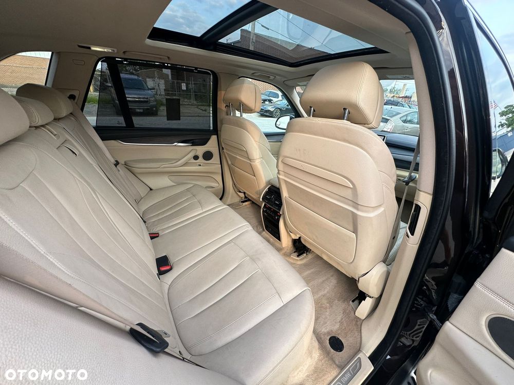 BMW X5 xDrive50i - 1