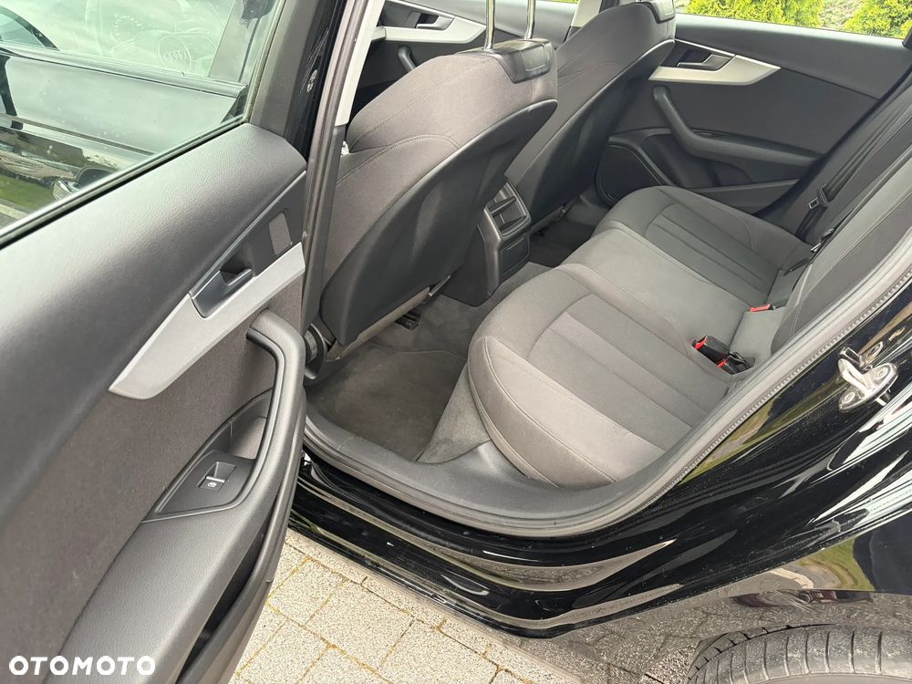 Audi A4 Avant 2.0 TDI S tronic - 27