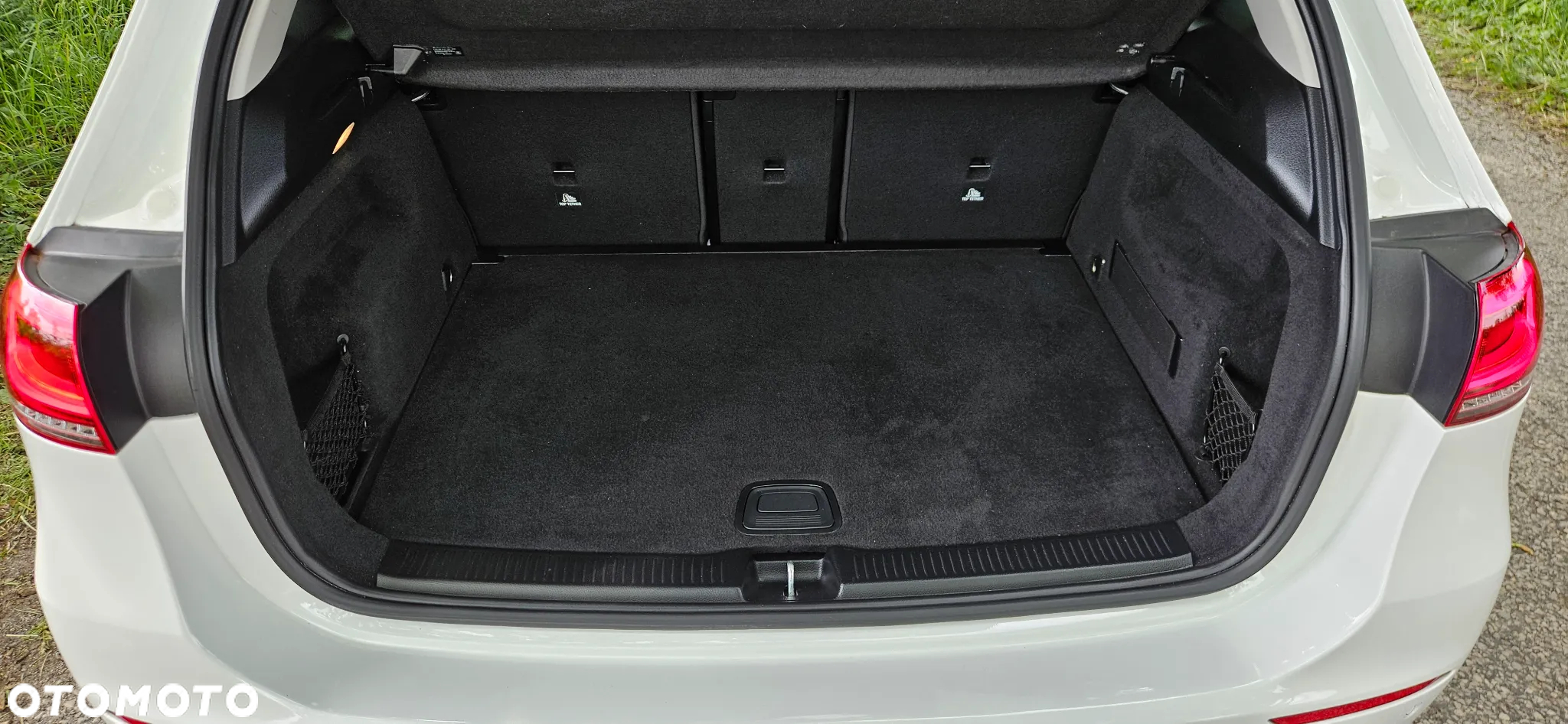 Mercedes-Benz Klasa B 180 7G-DCT - 29