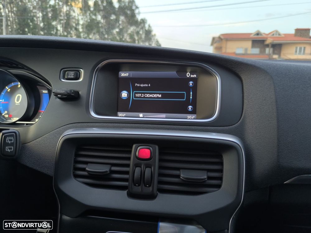 Volvo V40 1.6 D2 R-Design - 45