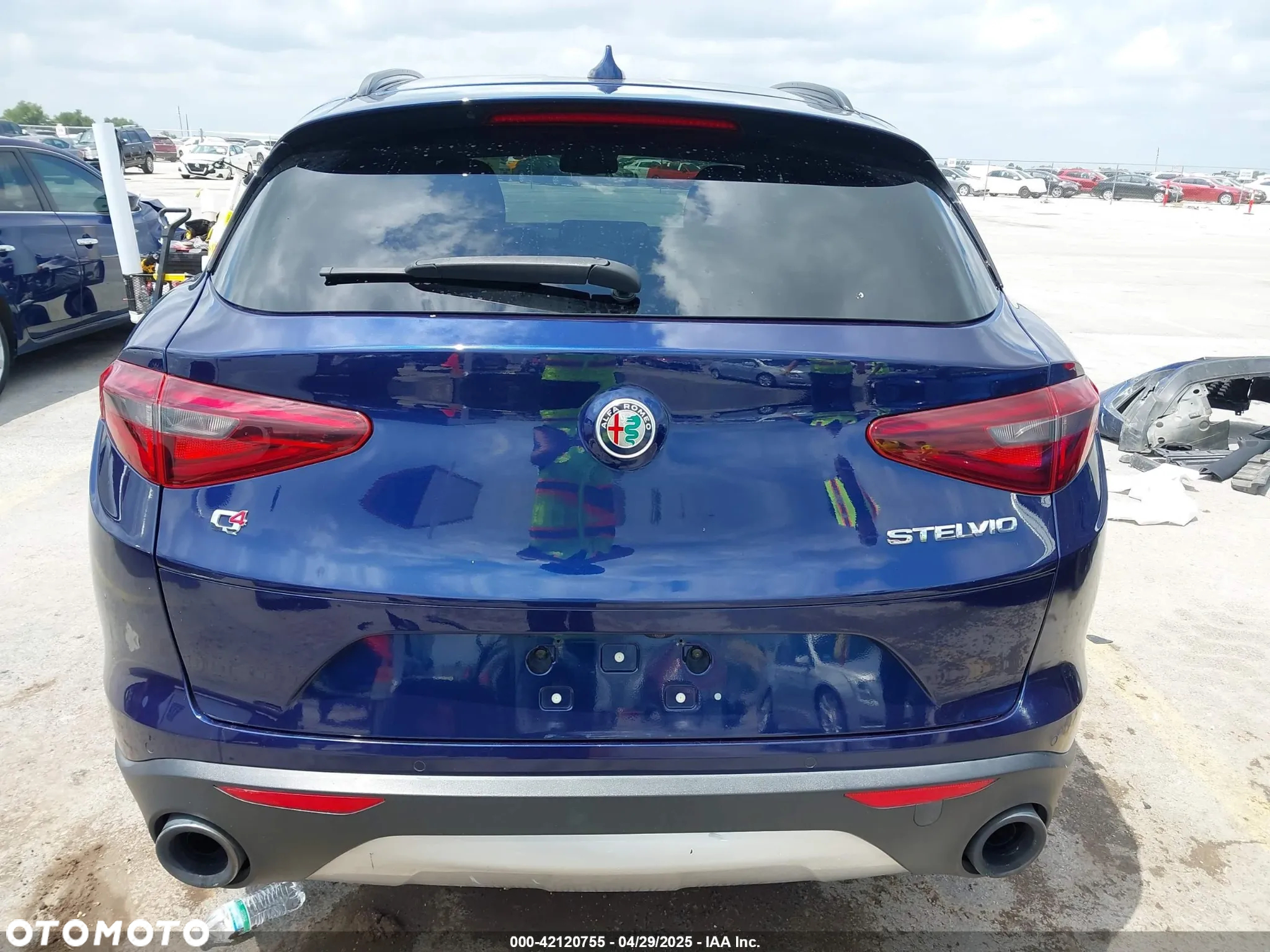 Alfa Romeo Stelvio 2.0 Turbo 16V AT8-Q4 Ti - 17
