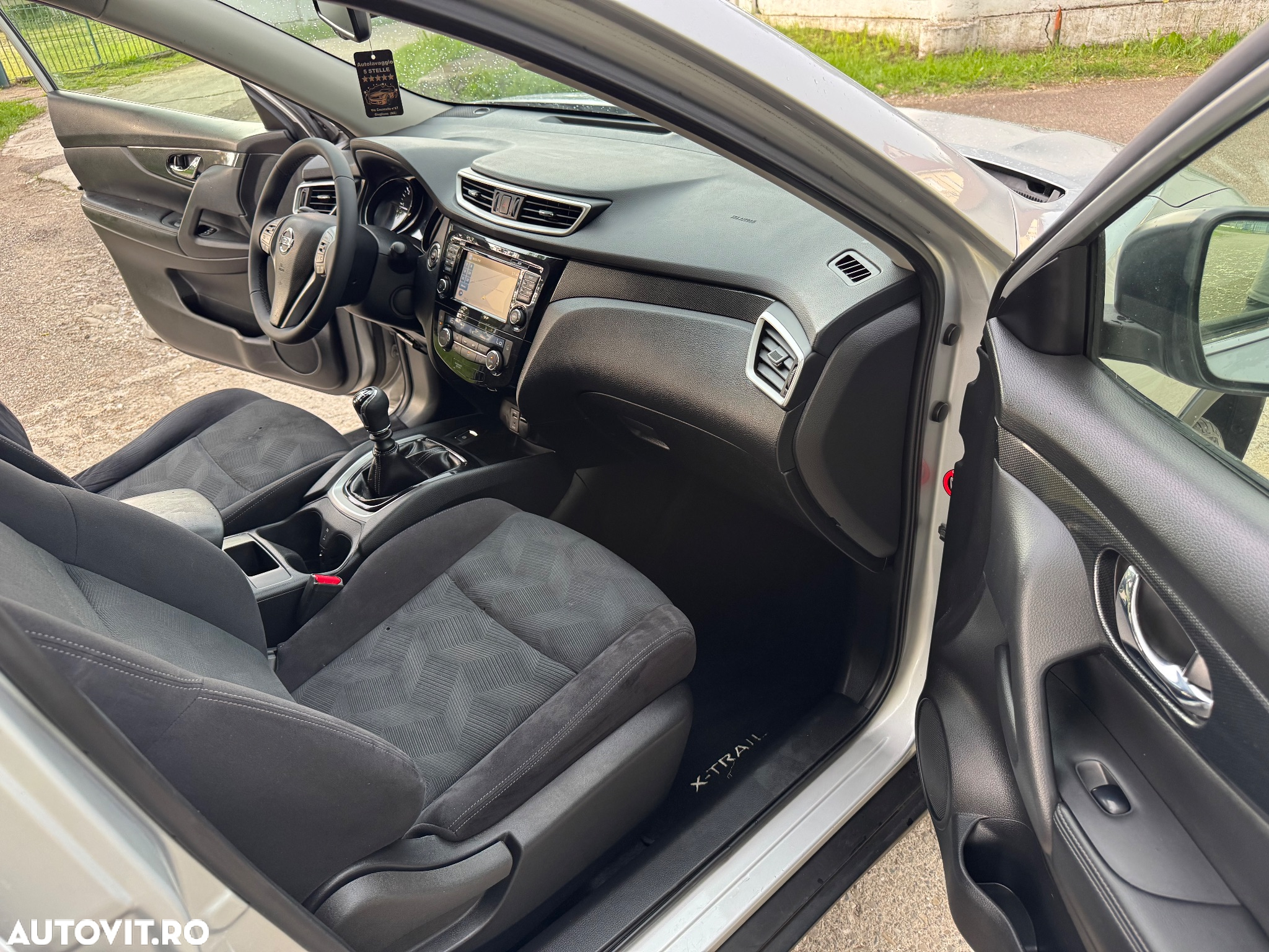 Nissan X-Trail 1.6 dCi Tekna - 10