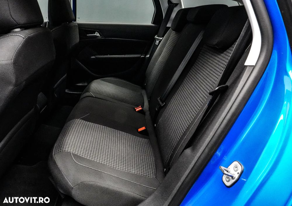 Peugeot 308 SW 1.5L BlueHDI EAT8 Allure Pack - 15
