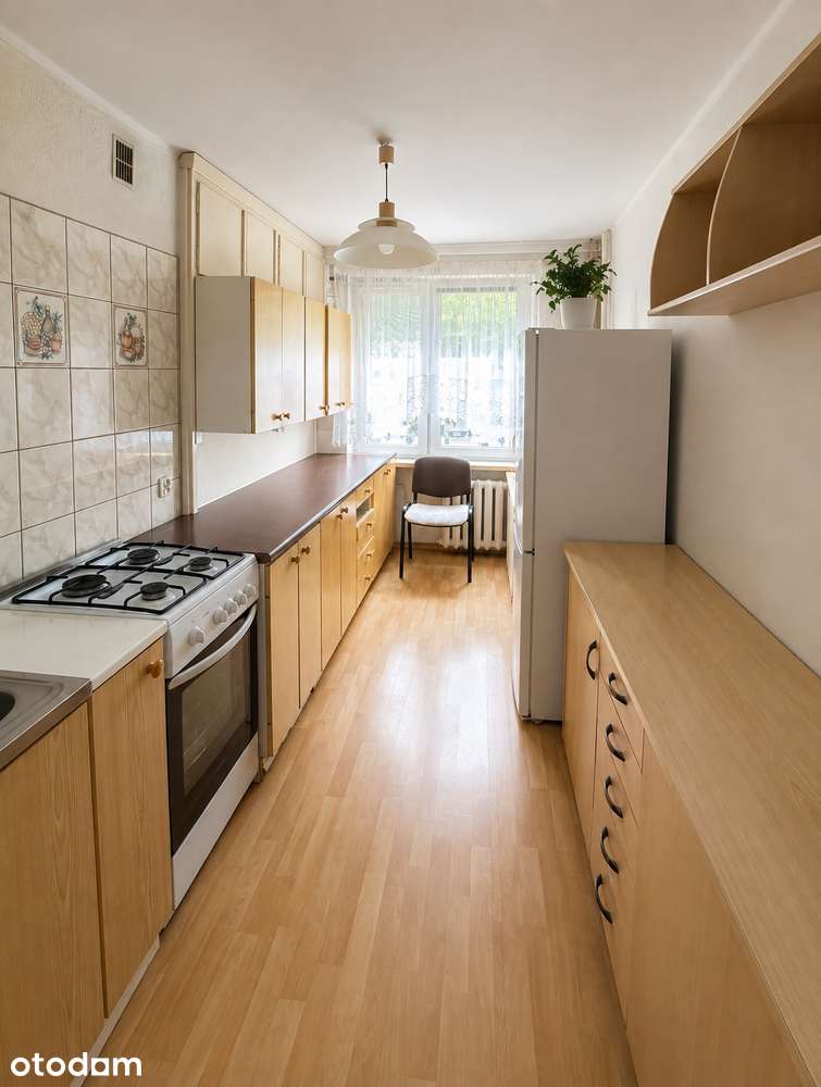 Tychy, ul. Debowa 2pokoje, balkon do remontu