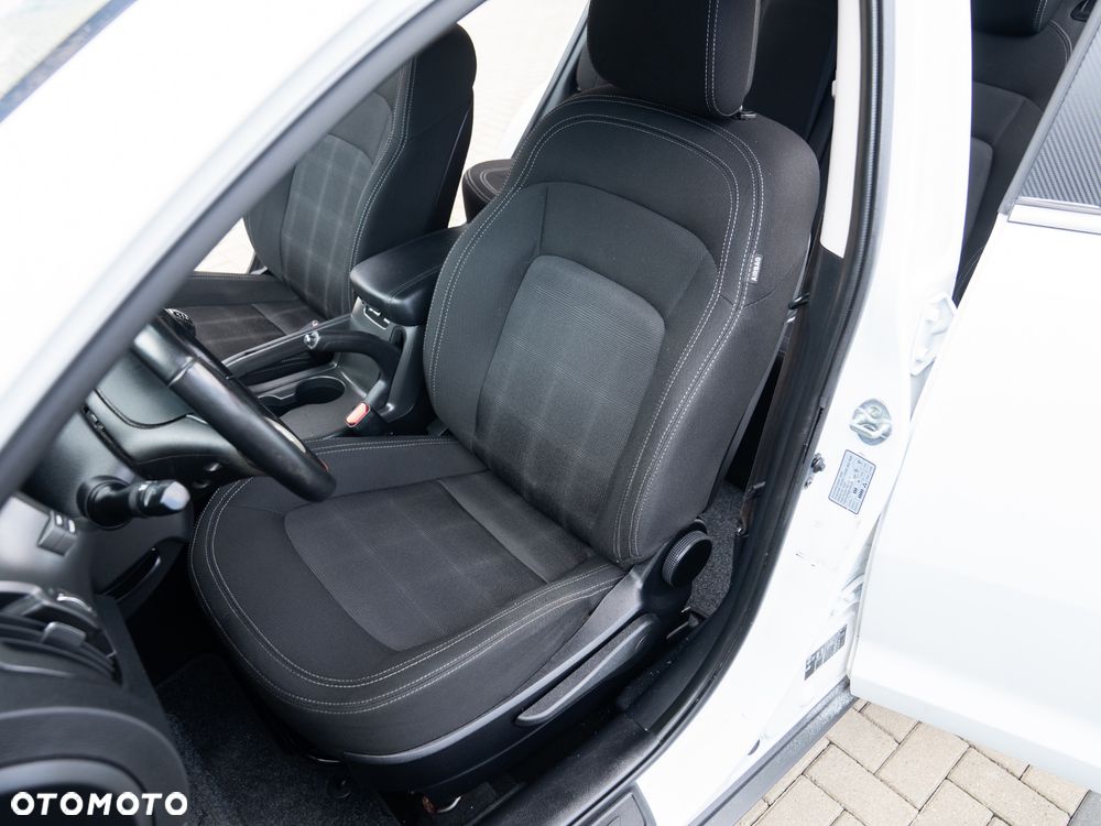 Kia Sportage 1.6 GDI Business Line 2WD - 25