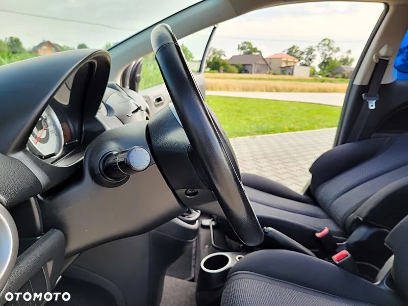 Mazda 2 - 21