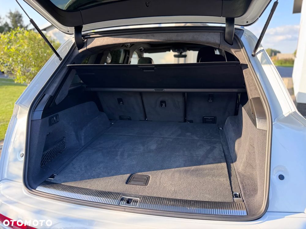 Audi SQ7 4.0 TDI Quattro Tiptronic - 22