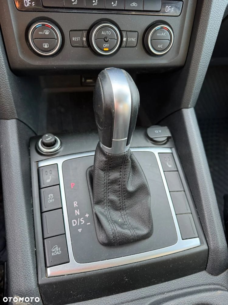 Volkswagen Amarok - 8