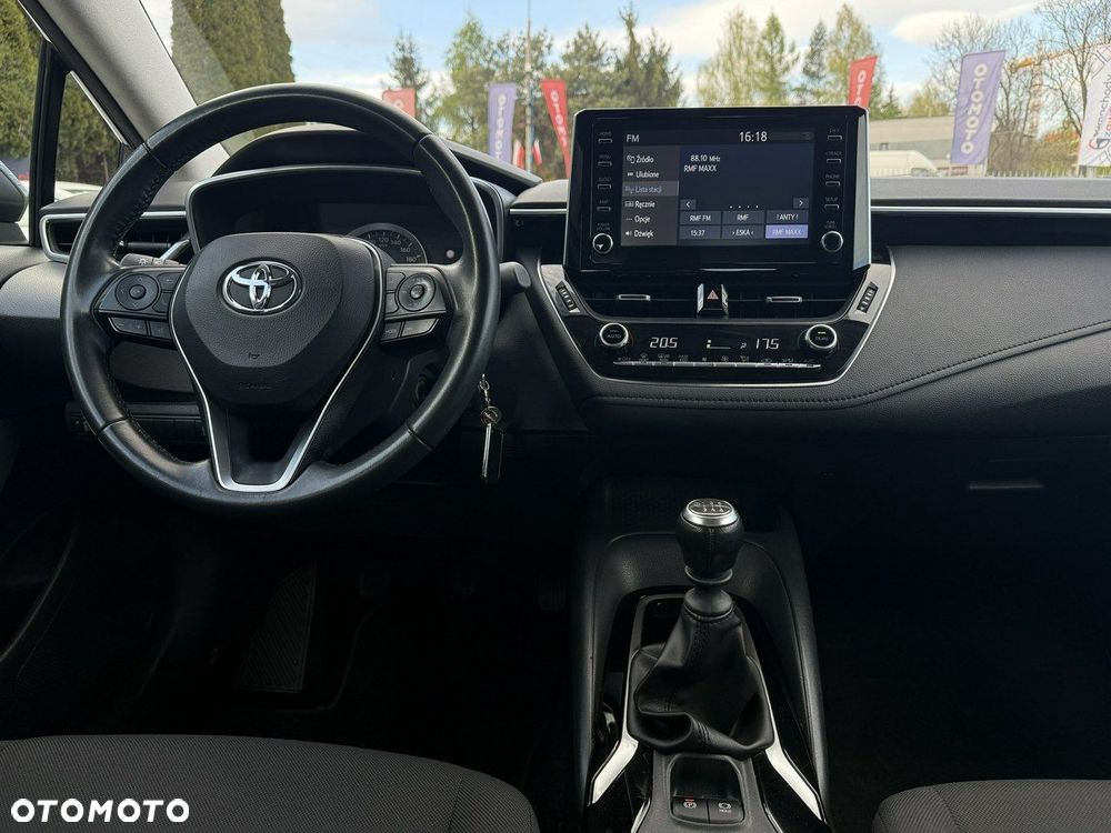 Toyota Corolla 1.5 Comfort - 13